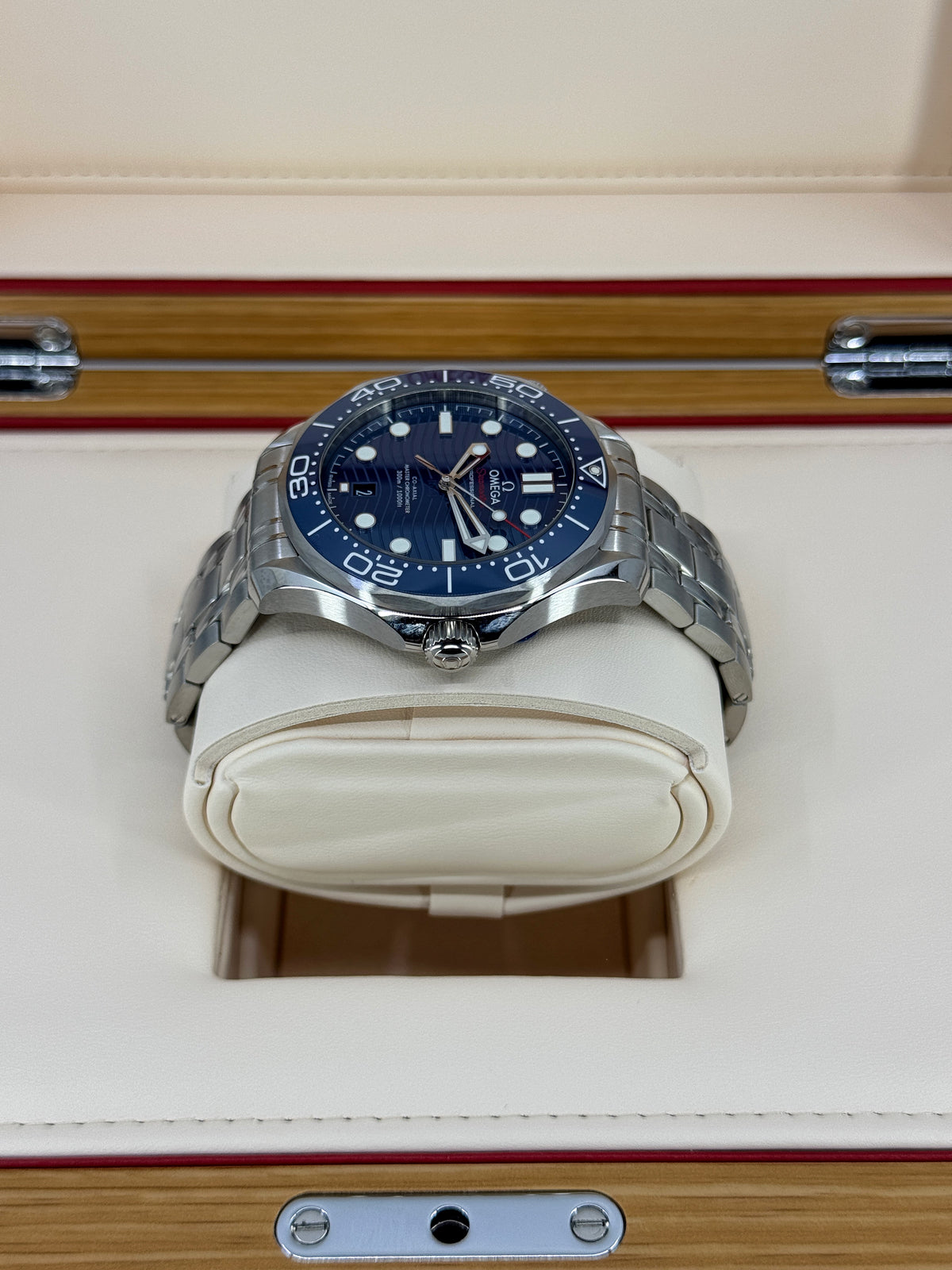 Omega Seamaster Professional Diver 300M, 42mm, Stainless Steel, Blue, Ref# 210.30.42.20.03.001, dated 2026