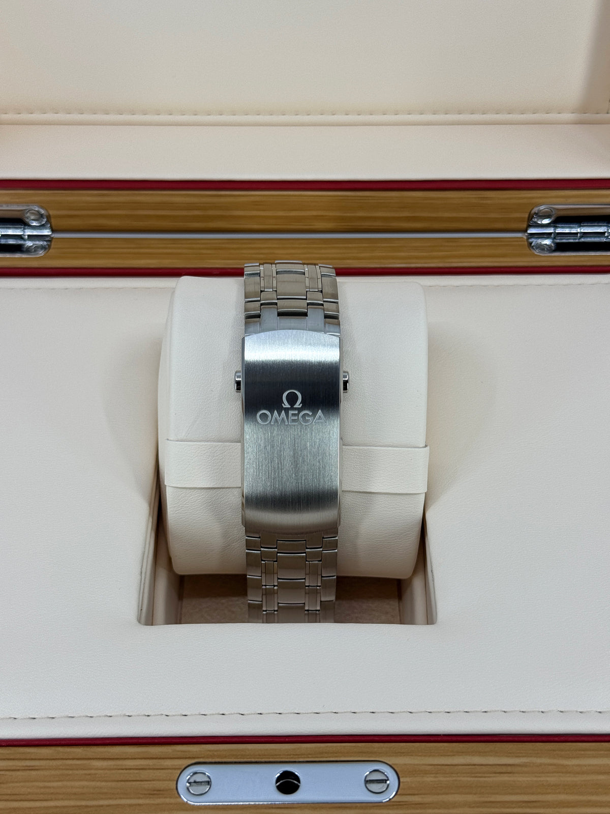 Omega Seamaster Professional Diver 300M, 42mm, Stainless Steel, Blue, Ref# 210.30.42.20.03.001, dated 2026
