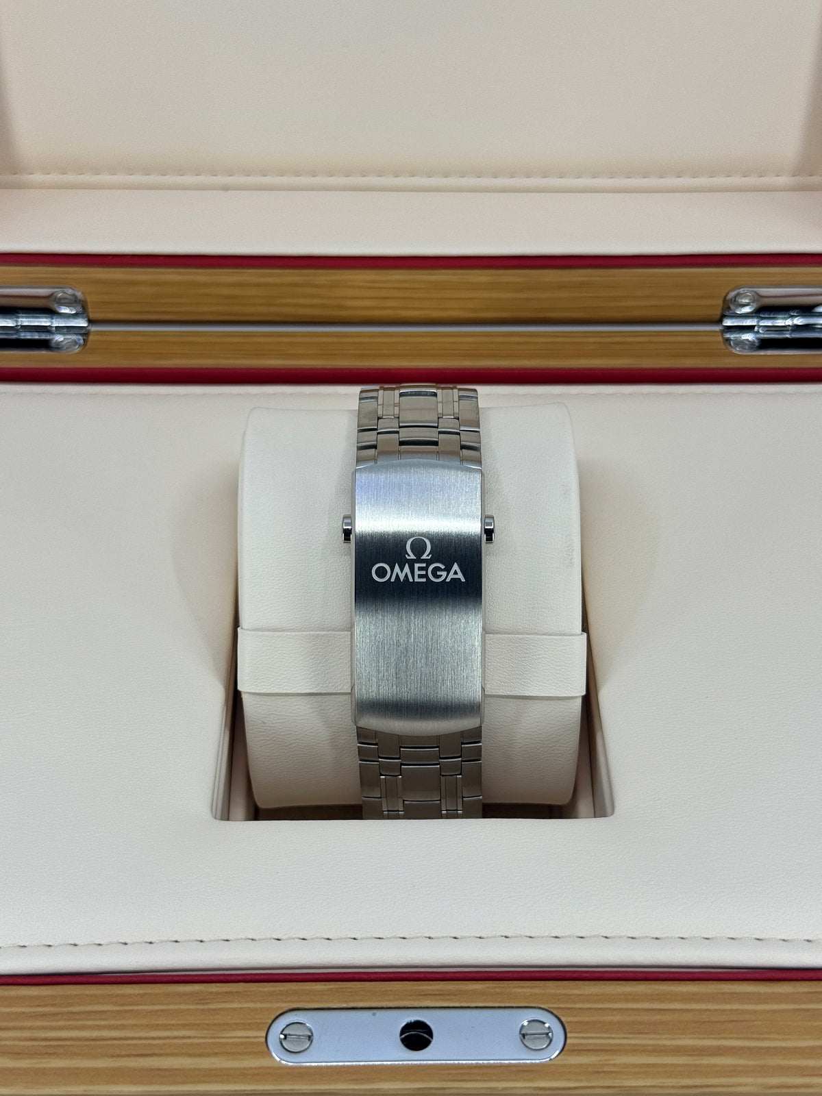 Omega Seamaster Professional Diver 300M, 42mm, Stainless Steel, White, Ref# 210.30.42.20.04.001, dated 2026