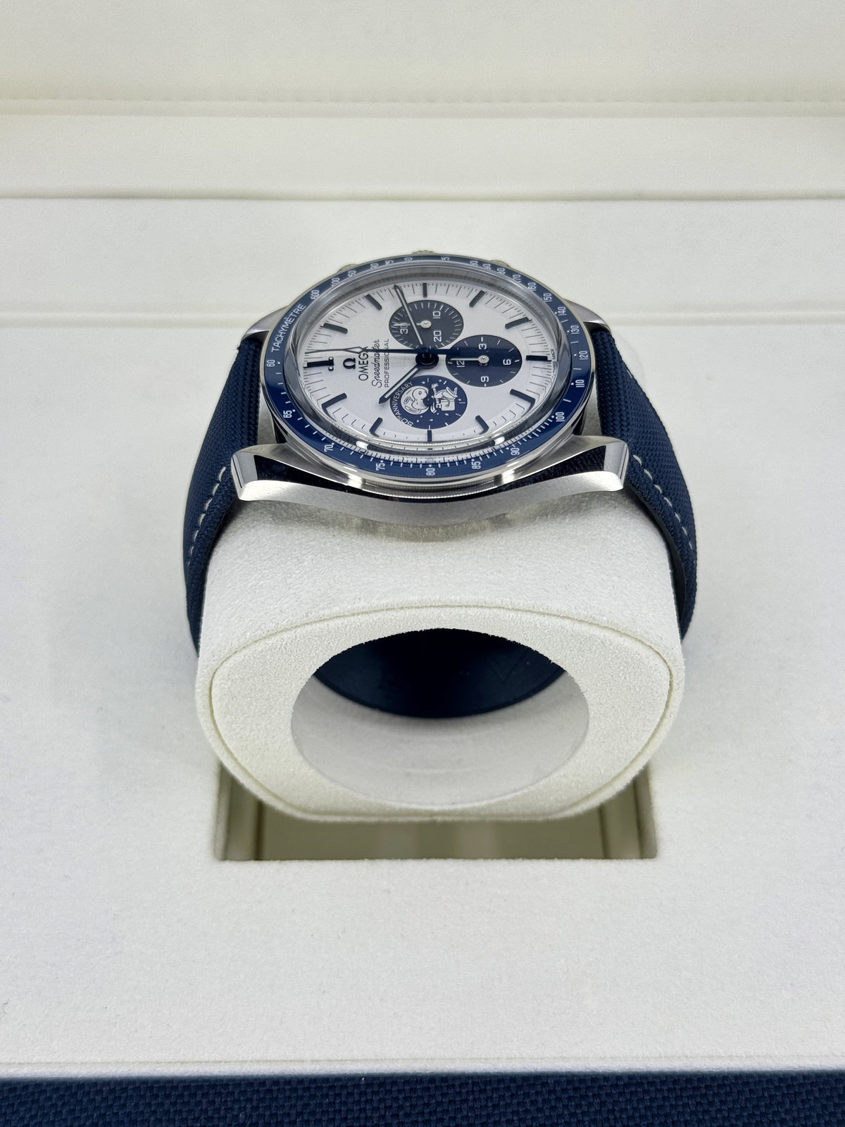 Omega Speedmaster Anniversary Series “Silver Snoopy Award” 42mm, Stainless Steel, Silver, Ref# 310.32.42.50.02.001, dated 2026