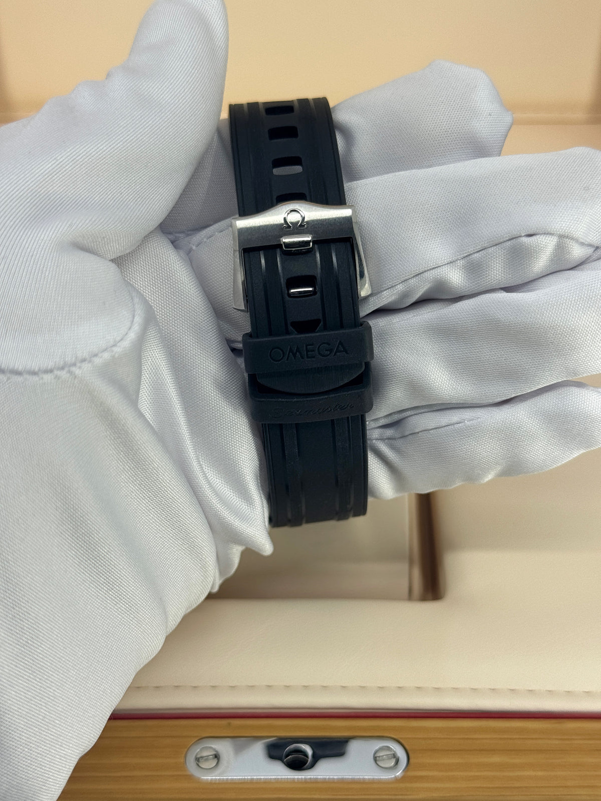 Omega Seamaster Professional Diver 300M, 42mm, Stainless Steel, Black, Ref# 210.32.42.20.01.001, dated 2026
