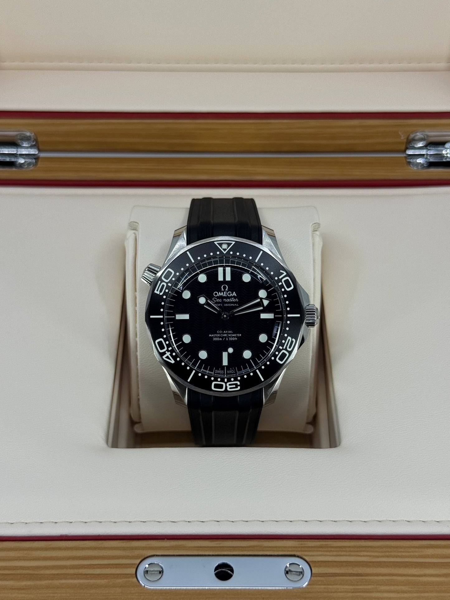 Omega Seamaster Professional Diver 300M, 42mm, Stainless Steel, Black, Ref# 210.32.42.20.01.003, dated 2026