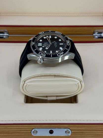 Omega Seamaster Professional Diver 300M, 42mm, Stainless Steel, Black, Ref# 210.32.42.20.01.003, dated 2026