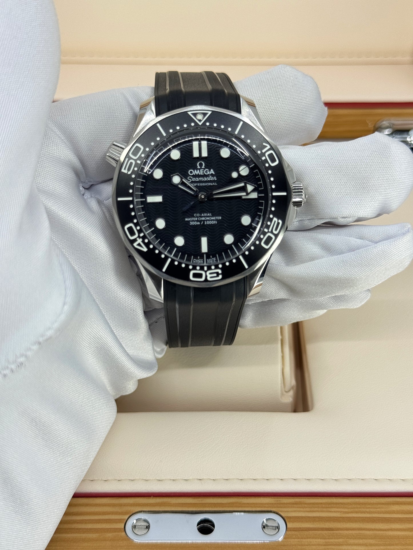 Omega Seamaster Professional Diver 300M, 42mm, Stainless Steel, Black, Ref# 210.32.42.20.01.003, dated 2026