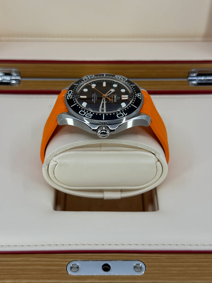Omega Seamaster Professional Diver 300M, 42mm, Stainless Steel, Black, Ref# 210.32.42.20.01.006, dated 2026
