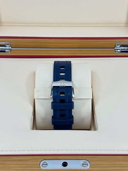 Omega Seamaster Professional Diver 300M, 42mm, Stainless Steel, Summer Blue, Ref# 210.32.42.20.03.002, dated 2026