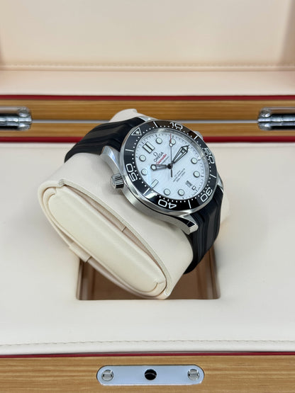 Omega Seamaster Professional Diver 300M, 42mm, Stainless Steel, White, Ref# 210.32.42.20.04.001, dated 2026