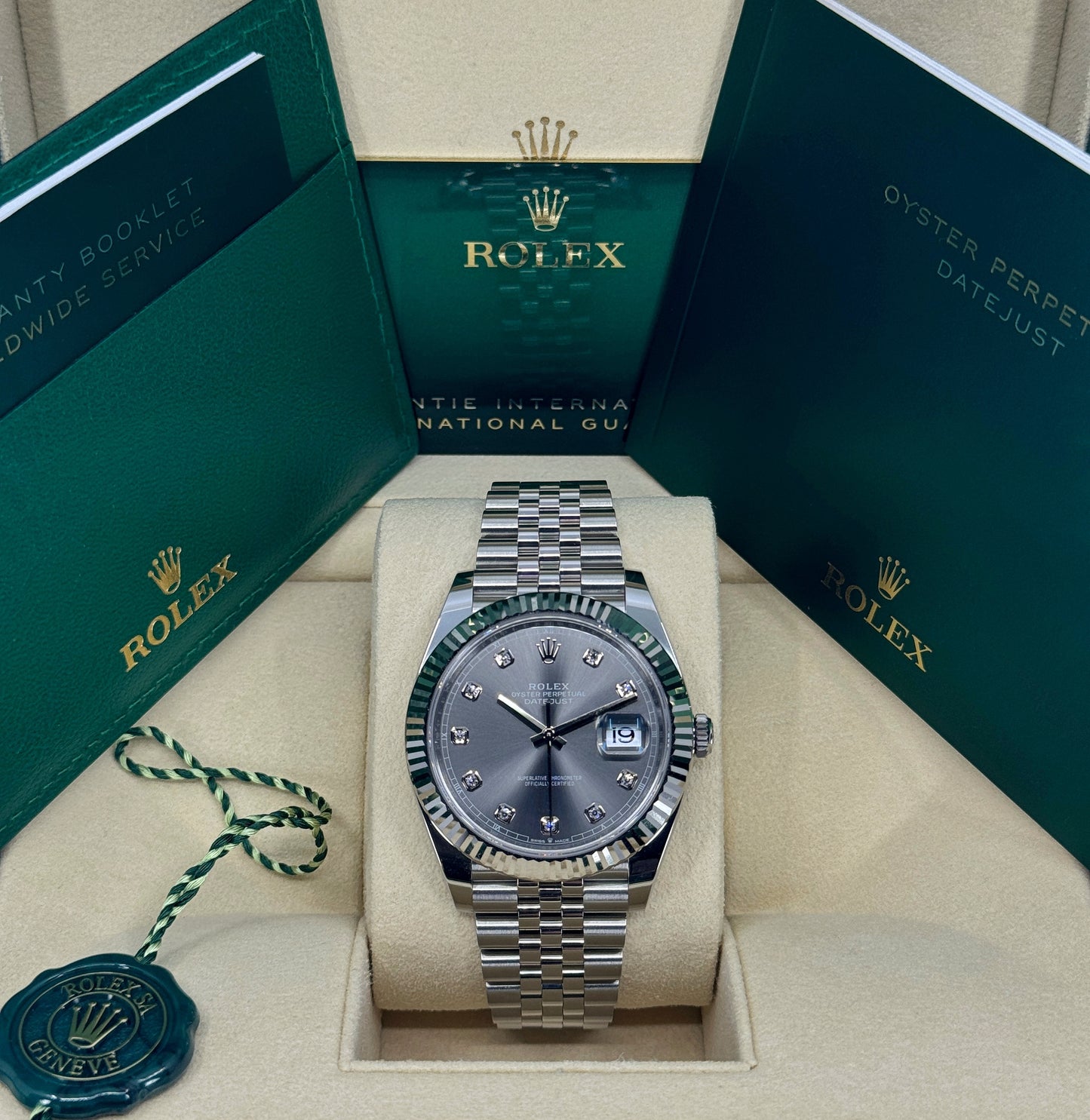 Rolex Datejust 41mm, Stainless Steel, Rhodium Diamond, Jubilee, Ref# 126334-0006, dated 2025