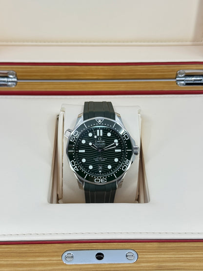 Omega Seamaster Professional Diver 300M, 42mm, Stainless Steel, Green, Ref# 210.32.42.20.10.001, dated 2026