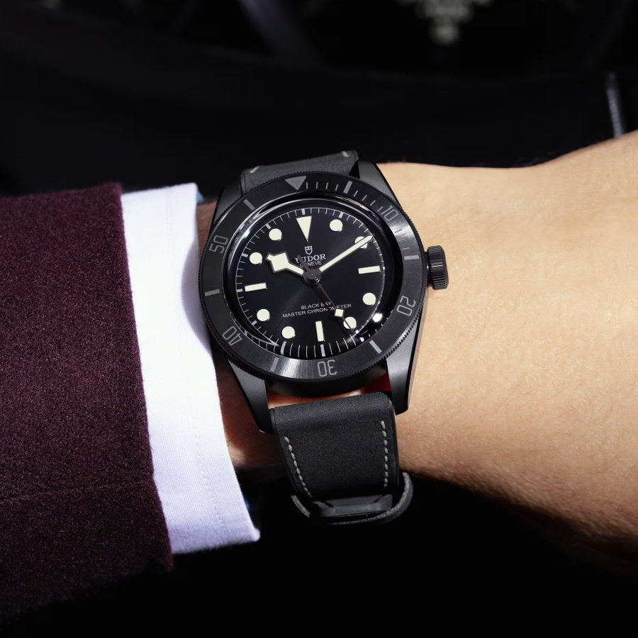 Tudor Black Bay Ceramic 41mm, Black, Ref# 79210CNU-0001, dated 2025