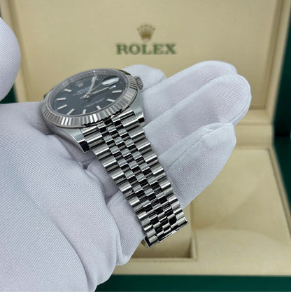 Pre-owned Rolex Datejust 41mm, Stainless Steel, Black, Jubilee, Ref# 126334-0018, dated 2023