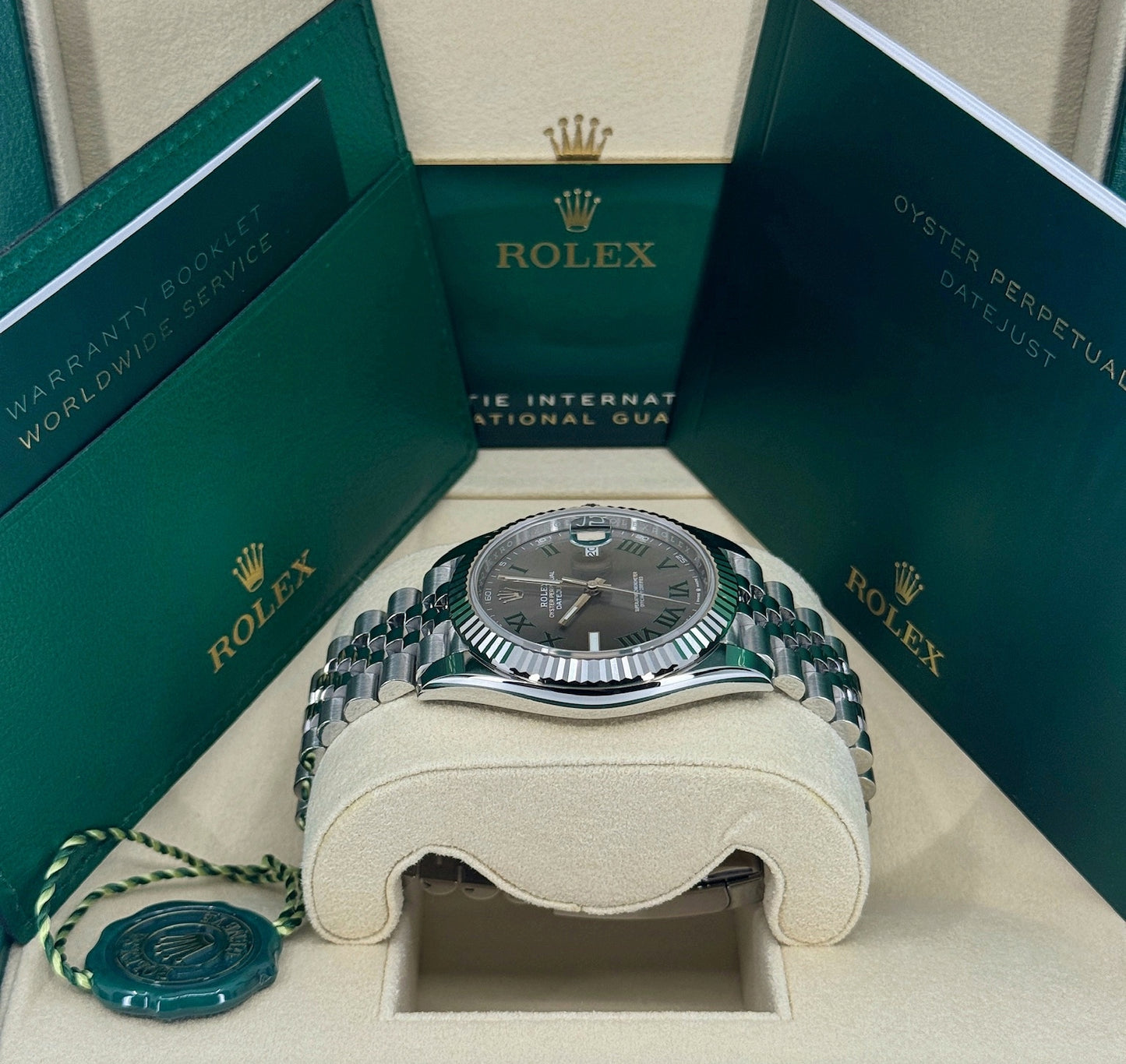 Rolex Datejust 41mm, Stainless Steel, Wimbledon, Slate, Jubilee, Ref# 126334-0022, dated 2024