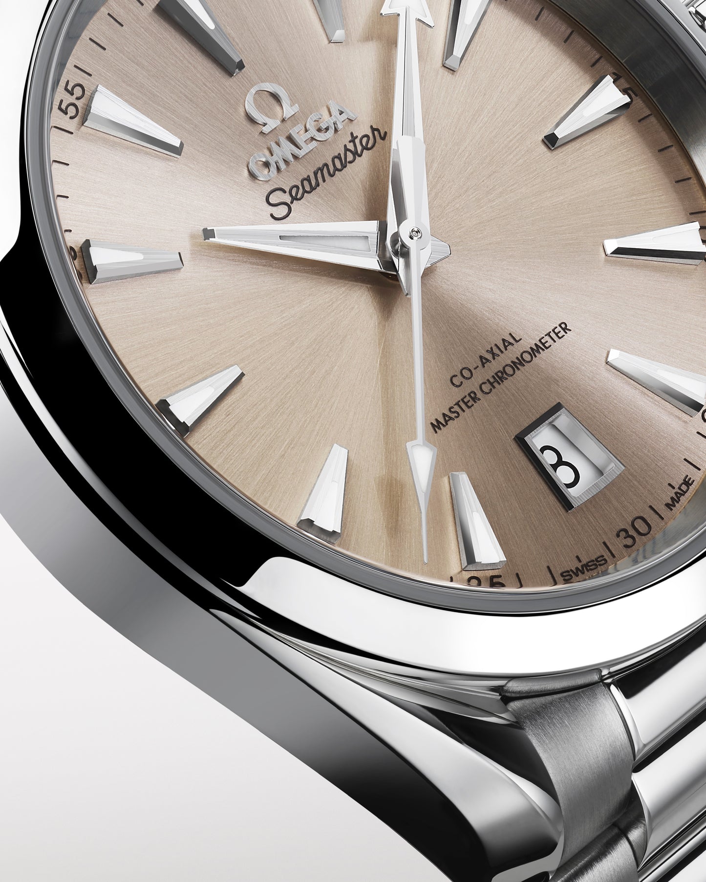 Omega Seamaster Aqua Terra Shades 38mm, Steel, Sandstone, Ref# 220.10.38.20.09.001, dated 2026