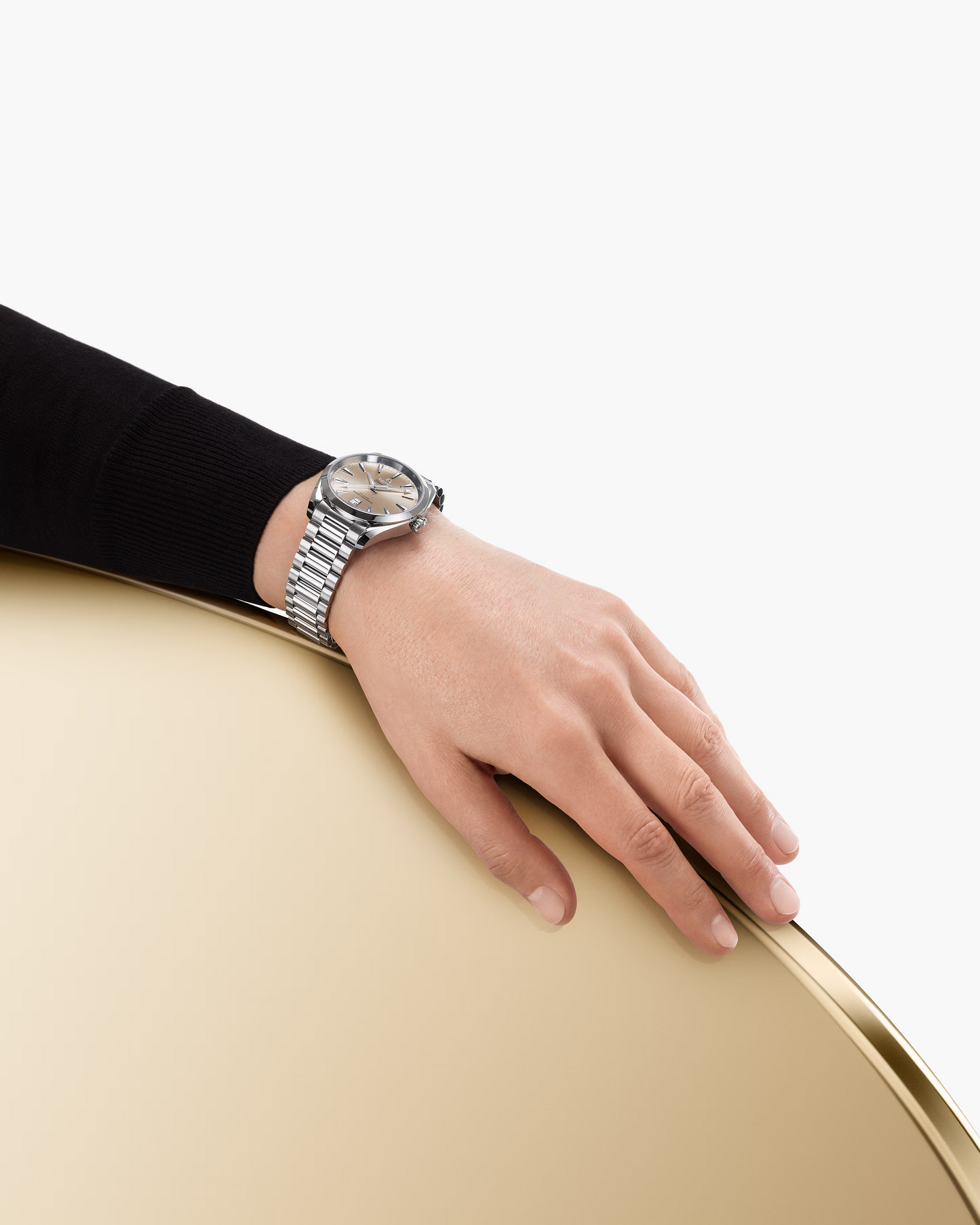 Omega Seamaster Aqua Terra Shades 38mm, Steel, Sandstone, Ref# 220.10.38.20.09.001, dated 2026