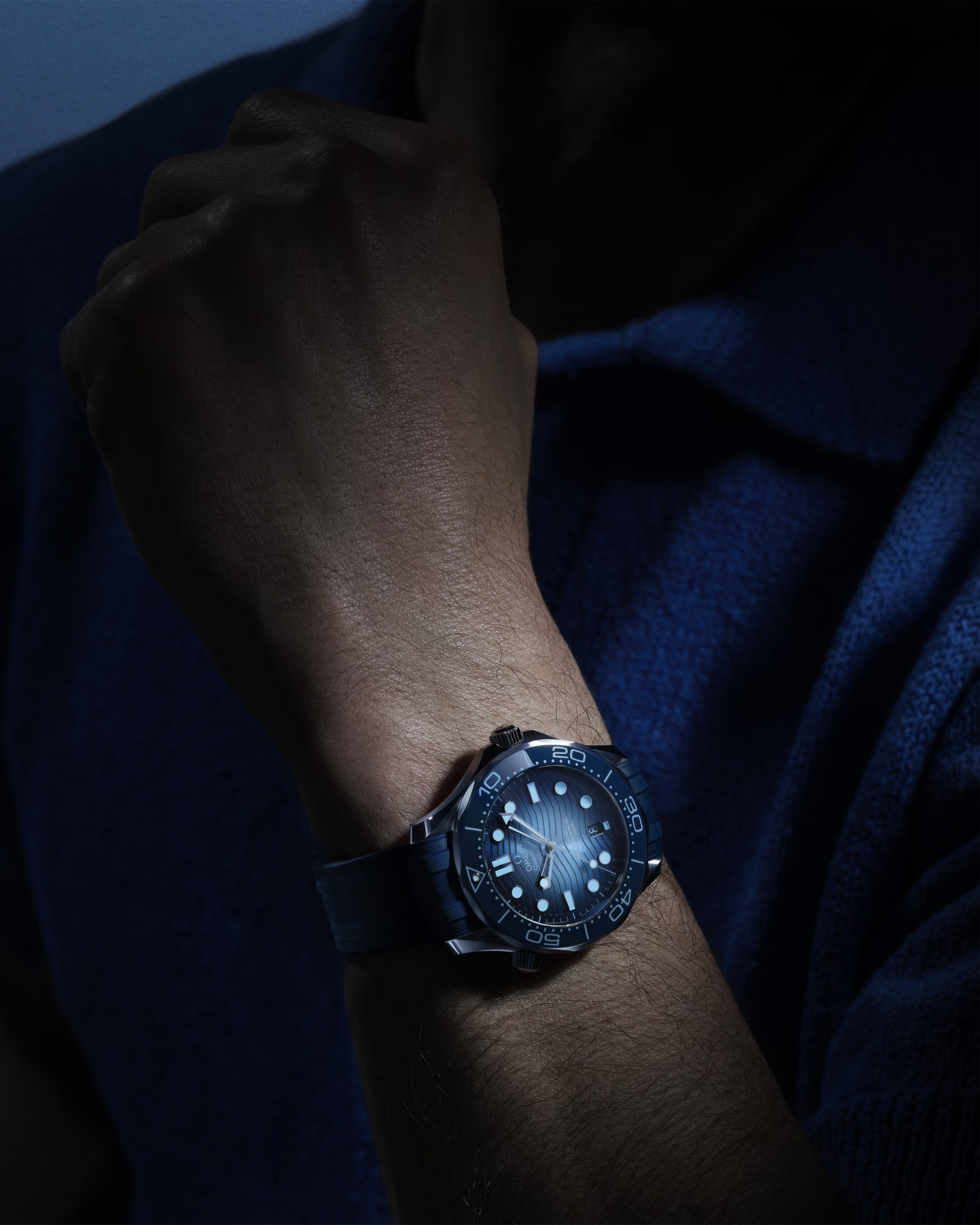 Omega Seamaster Professional Diver 300M, 42mm, Stainless Steel, Blue, Ref# 210.32.42.20.03.002, dated 2026